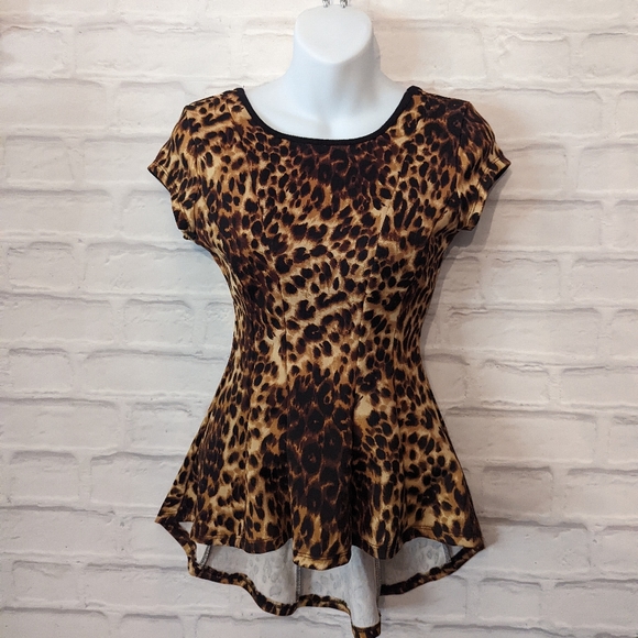 Monteau Leopard print peplum top - Picture 2 of 7